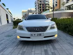 Lexus LS-Series