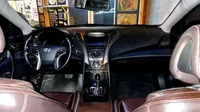 Hyundai Azera