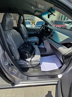 Toyota Sienna