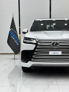 Lexus LX-Series