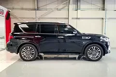 Infiniti QX80
