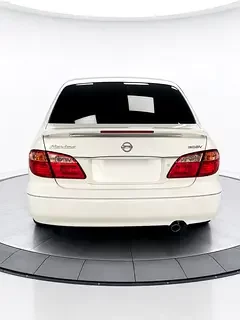 Nissan Maxima