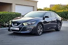 Nissan Maxima
