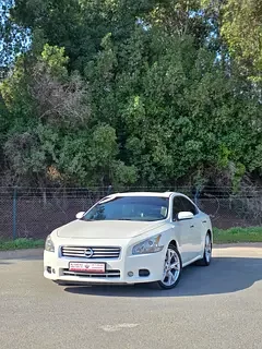 Nissan Maxima