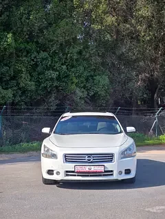 Nissan Maxima