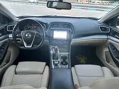Nissan Maxima