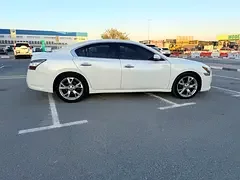 Nissan Maxima