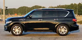 Infiniti QX80