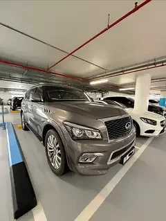 Infiniti QX80