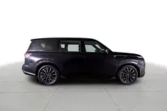 Infiniti QX80