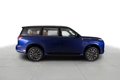 Infiniti QX80