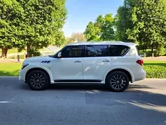 Infiniti QX80