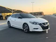 Nissan Maxima