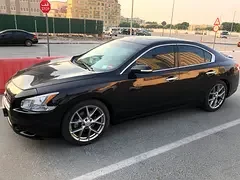 Nissan Maxima
