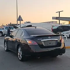 Nissan Maxima