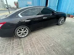 Nissan Maxima