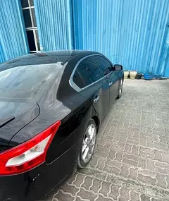 Nissan Maxima