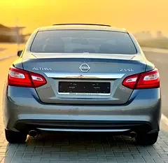 Nissan Altima
