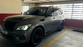 Infiniti QX80
