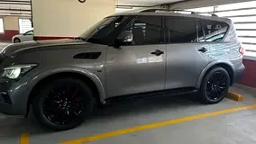 Infiniti QX80