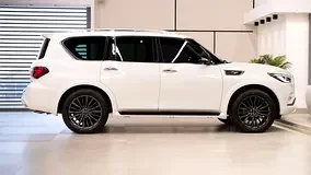 Infiniti QX80