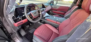 Infiniti QX80