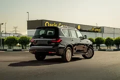 Infiniti QX80