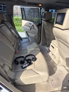 Infiniti QX80