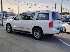 Nissan Armada
