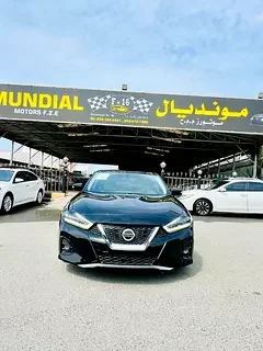 Nissan Maxima