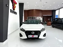 Nissan Maxima
