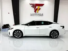 Nissan Maxima