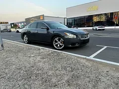 Nissan Maxima