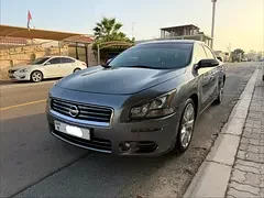 Nissan Maxima