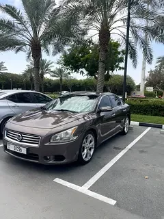 Nissan Maxima
