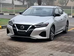 Nissan Maxima
