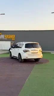 Infiniti QX80