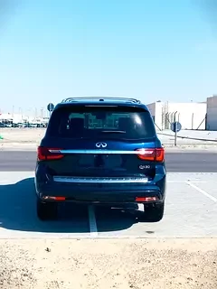 Infiniti QX80