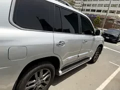 Lexus LX-Series