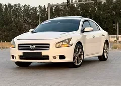 Nissan Maxima