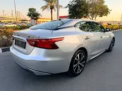 Nissan Maxima