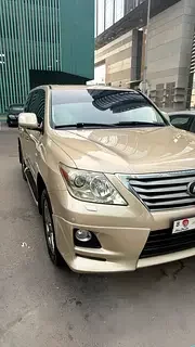 Lexus LX-Series