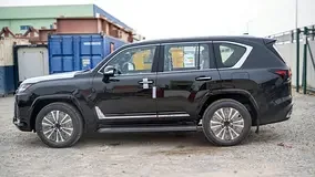 Lexus LX-Series