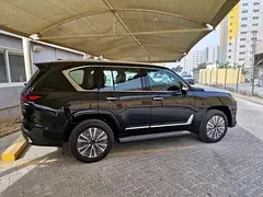 Lexus LX-Series