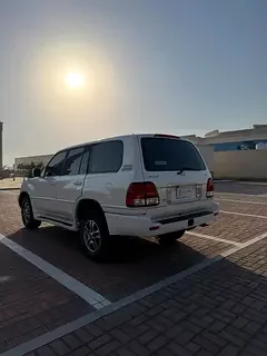 Lexus LX-Series