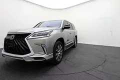 Lexus LX-Series