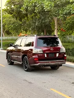 Lexus LX-Series