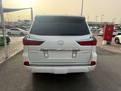 Lexus LX-Series