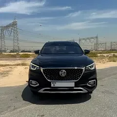 MG HS