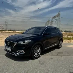 MG HS